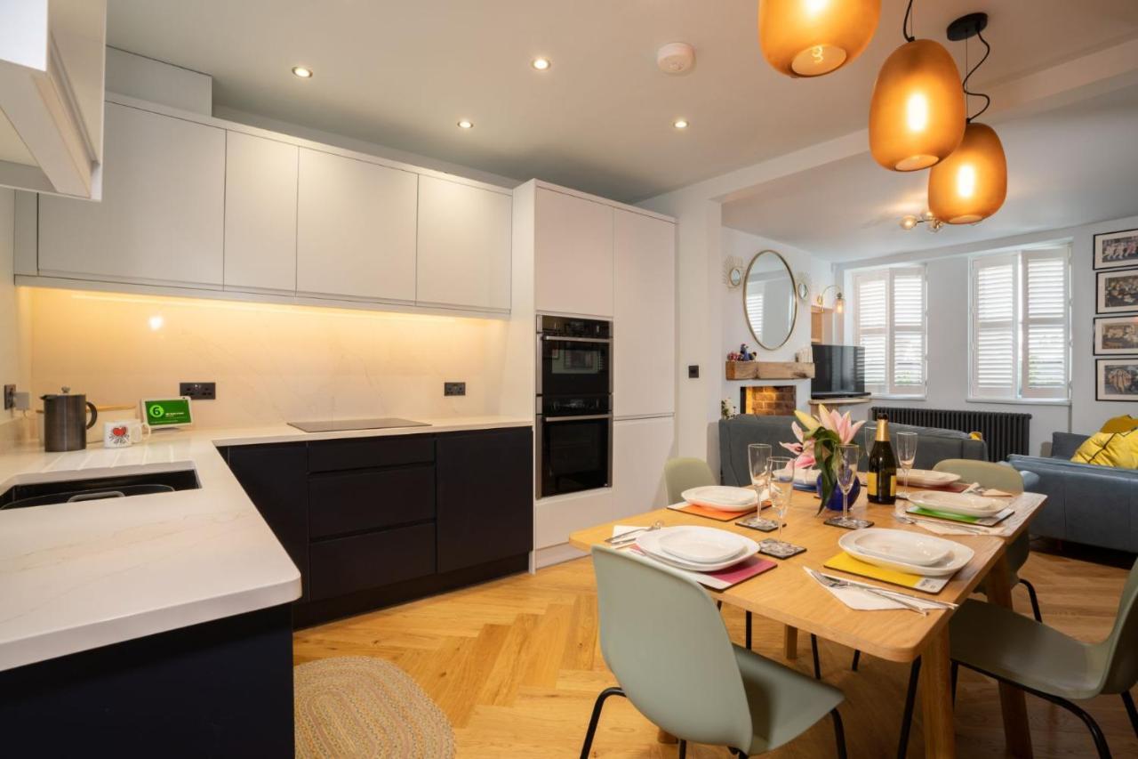 Modern Home In Windermere By Letmestay Eksteriør bilde